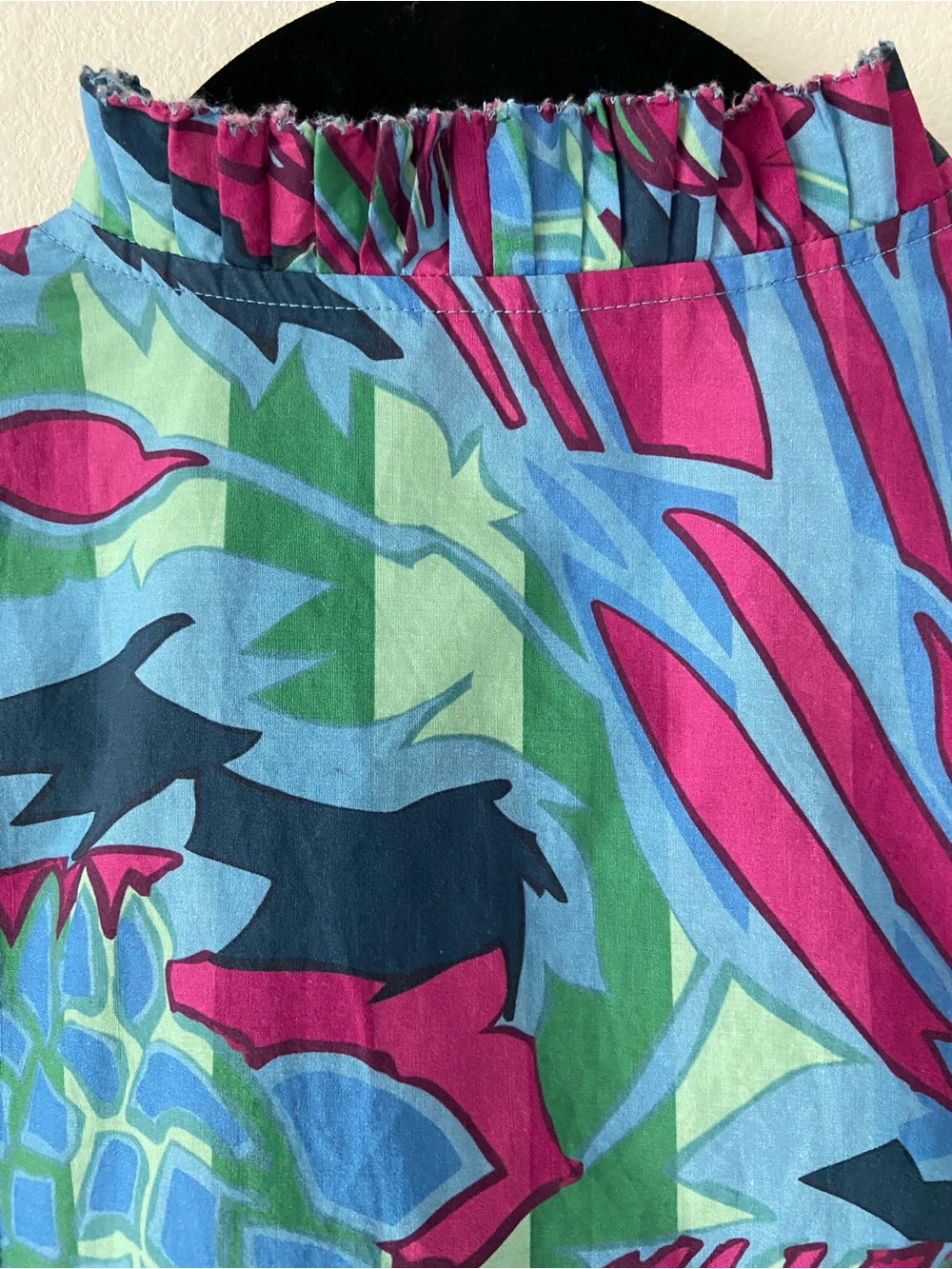 Love the Label Tropical Print Ruffle Blouse Top Boho Puff Sleeve Size M - Picture 8 of 13